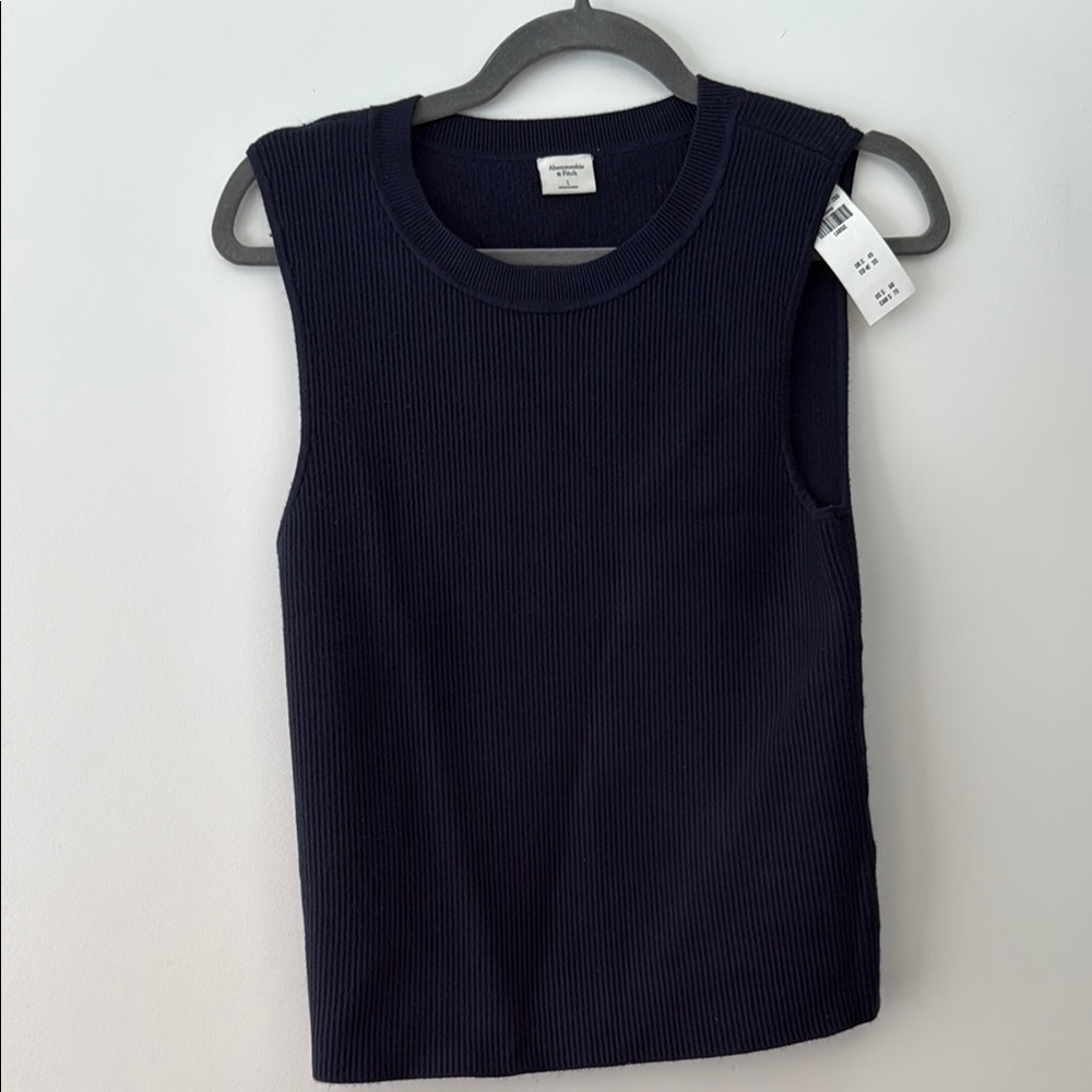 NWT Abercrombie Navy Sleeveless Ribbed Top